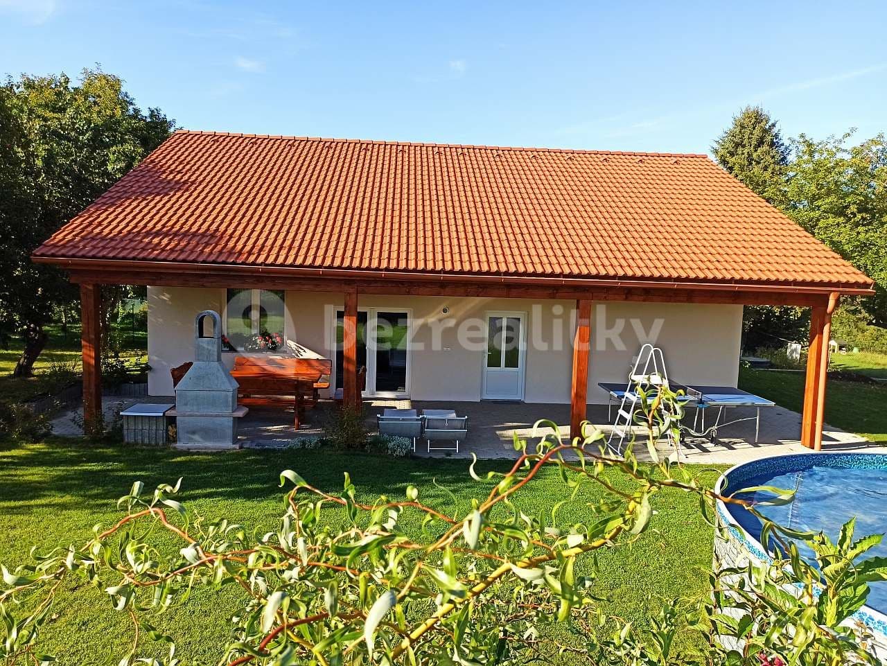 Pronájem chaty, chalupy, Červený Újezd, Středočeský kraj Pronájem chaty, chalupy, Červený Újezd, Středočeský kraj