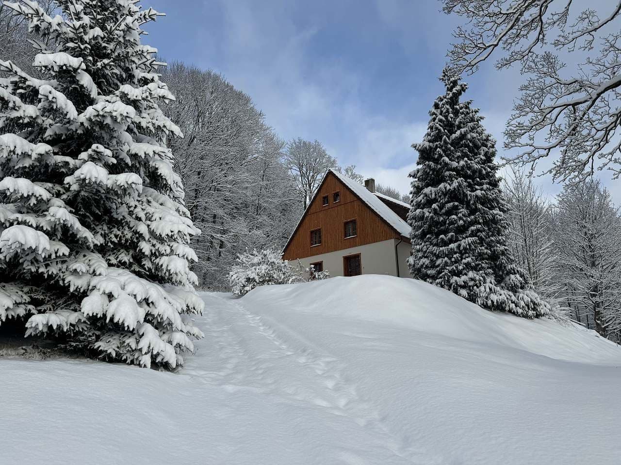 Pronájem chaty, chalupy, Teplice nad Metují, Královéhradecký kraj Pronájem chaty, chalupy, Teplice nad Metují, Královéhradecký kraj