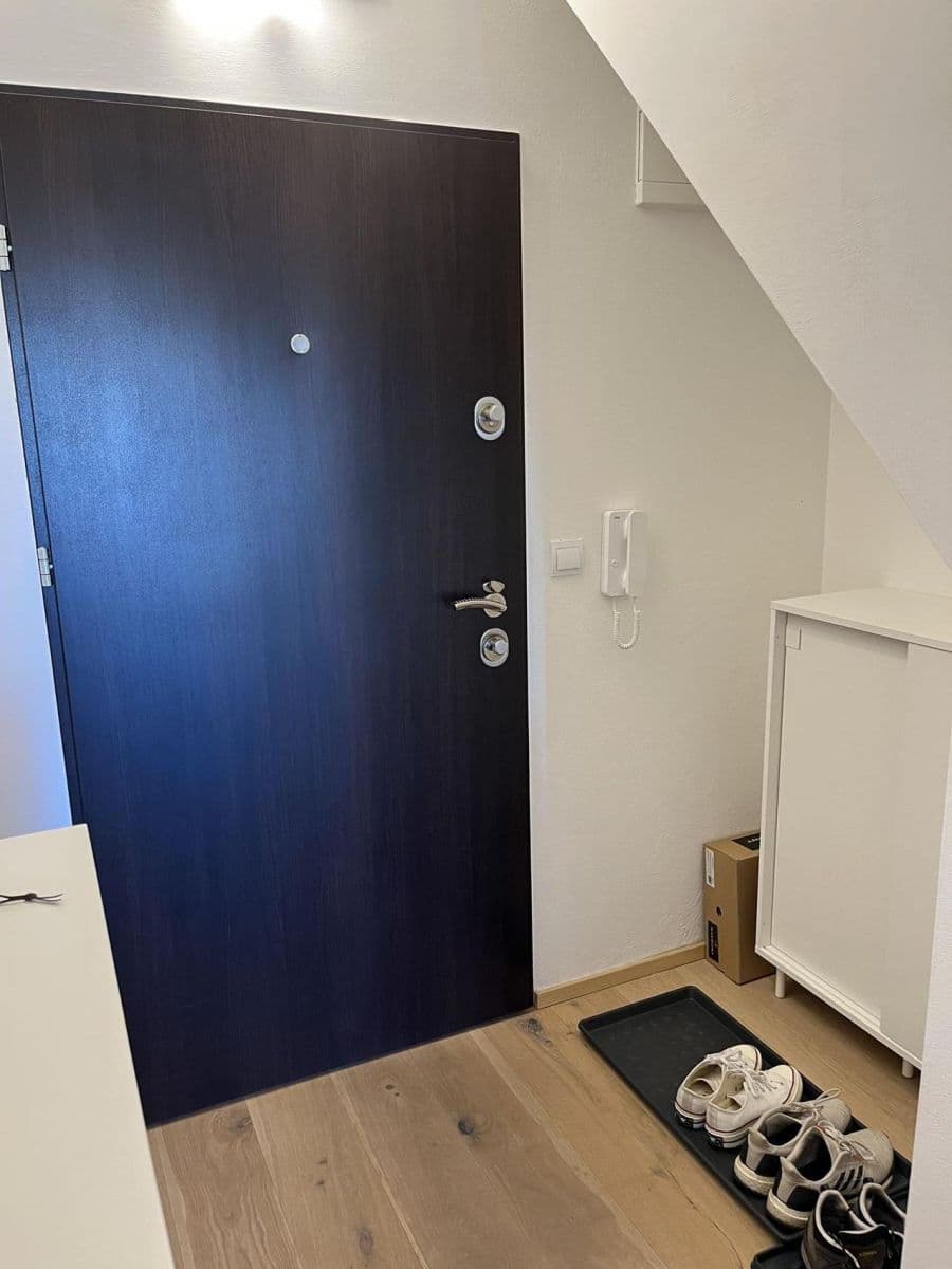 Pronájem bytu 2+kk 53 m², Starý Dvůr, Hrádek nad Nisou, Liberecký kraj Pronájem bytu 2+kk 53 m², Starý Dvůr, Hrádek nad Nisou, Liberecký kraj