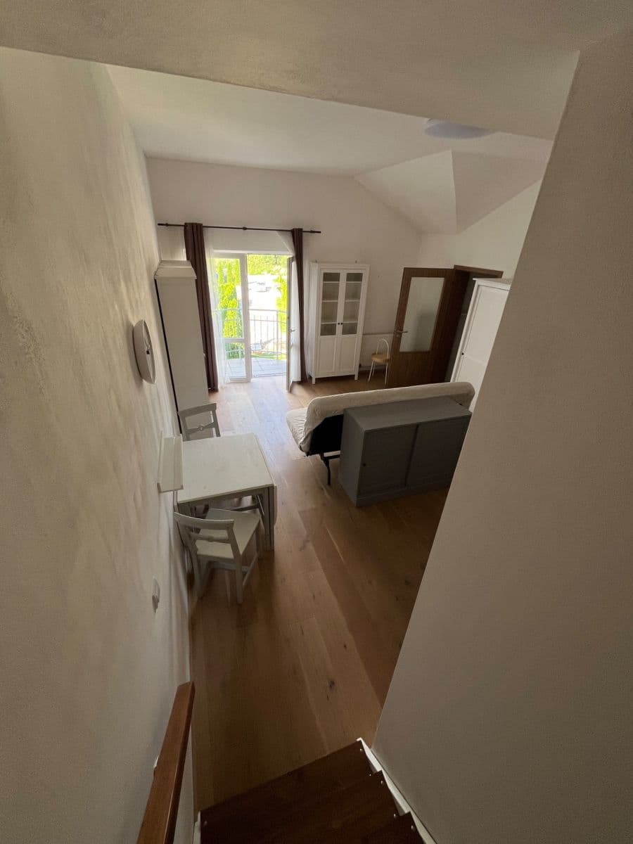 Pronájem bytu 2+kk 53 m², Starý Dvůr, Hrádek nad Nisou, Liberecký kraj Pronájem bytu 2+kk 53 m², Starý Dvůr, Hrádek nad Nisou, Liberecký kraj