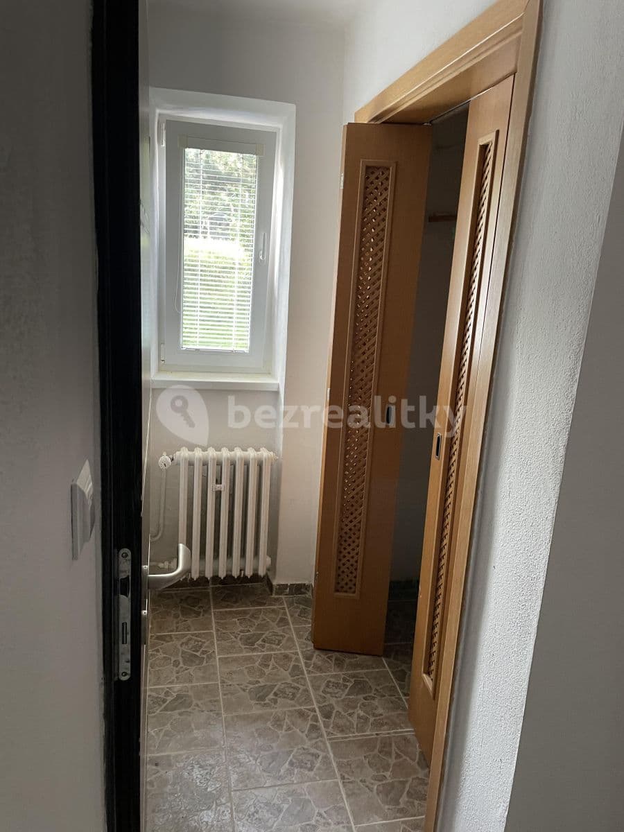 Pronájem bytu 1+1 50 m², 28. října, Příbram, Středočeský kraj Pronájem bytu 1+1 50 m², 28. října, Příbram, Středočeský kraj