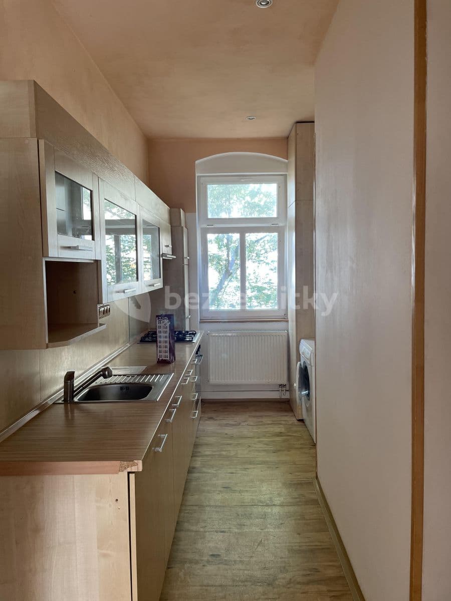 Pronájem bytu 1+1 39 m², Bulharská, Karlovy Vary, Karlovarský kraj Pronájem bytu 1+1 39 m², Bulharská, Karlovy Vary, Karlovarský kraj