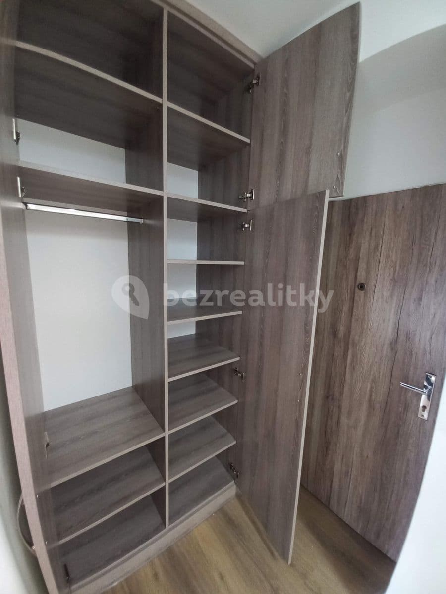 Pronájem bytu 2+1 52 m², Kozlovice, Moravskoslezský kraj Pronájem bytu 2+1 52 m², Kozlovice, Moravskoslezský kraj