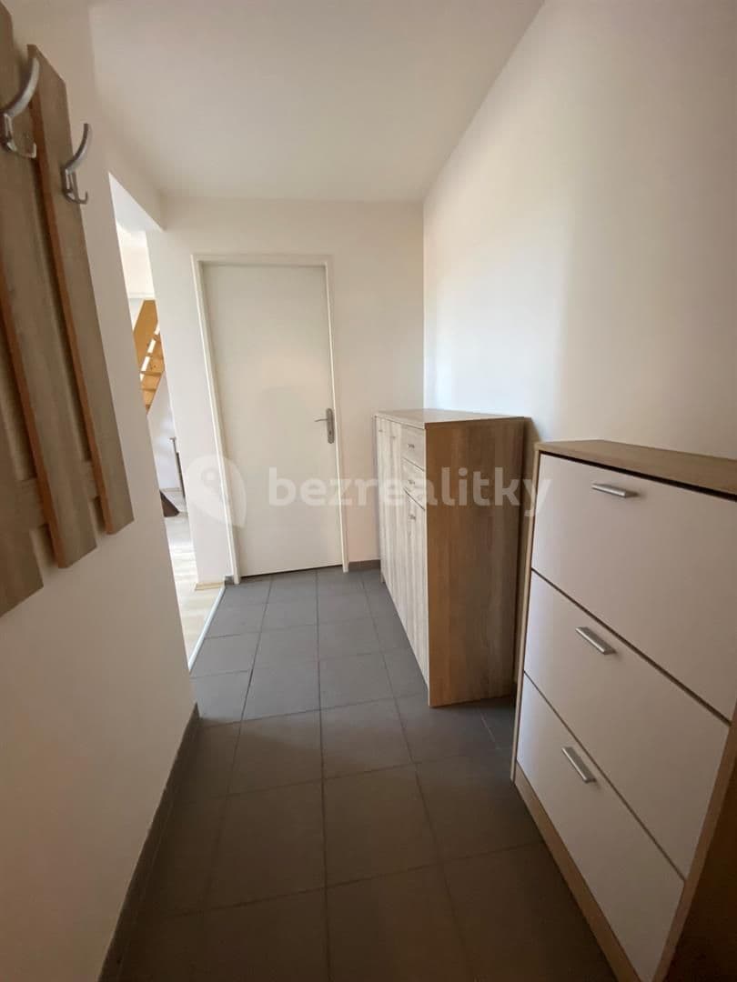 Pronájem bytu 2+kk 43 m², Václavská, Brno, Jihomoravský kraj Pronájem bytu 2+kk 43 m², Václavská, Brno, Jihomoravský kraj
