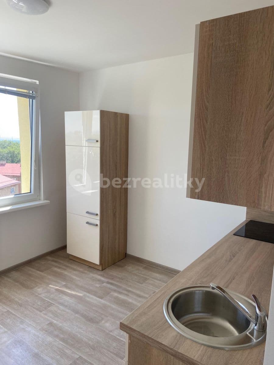 Pronájem bytu 1+1 35 m², U Zámeckého parku, Litvínov, Ústecký kraj Pronájem bytu 1+1 35 m², U Zámeckého parku, Litvínov, Ústecký kraj