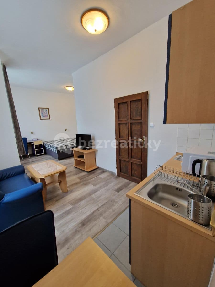 Pronájem bytu 1+kk 26 m², Vratislavova, Praha, Praha Pronájem bytu 1+kk 26 m², Vratislavova, Praha, Praha