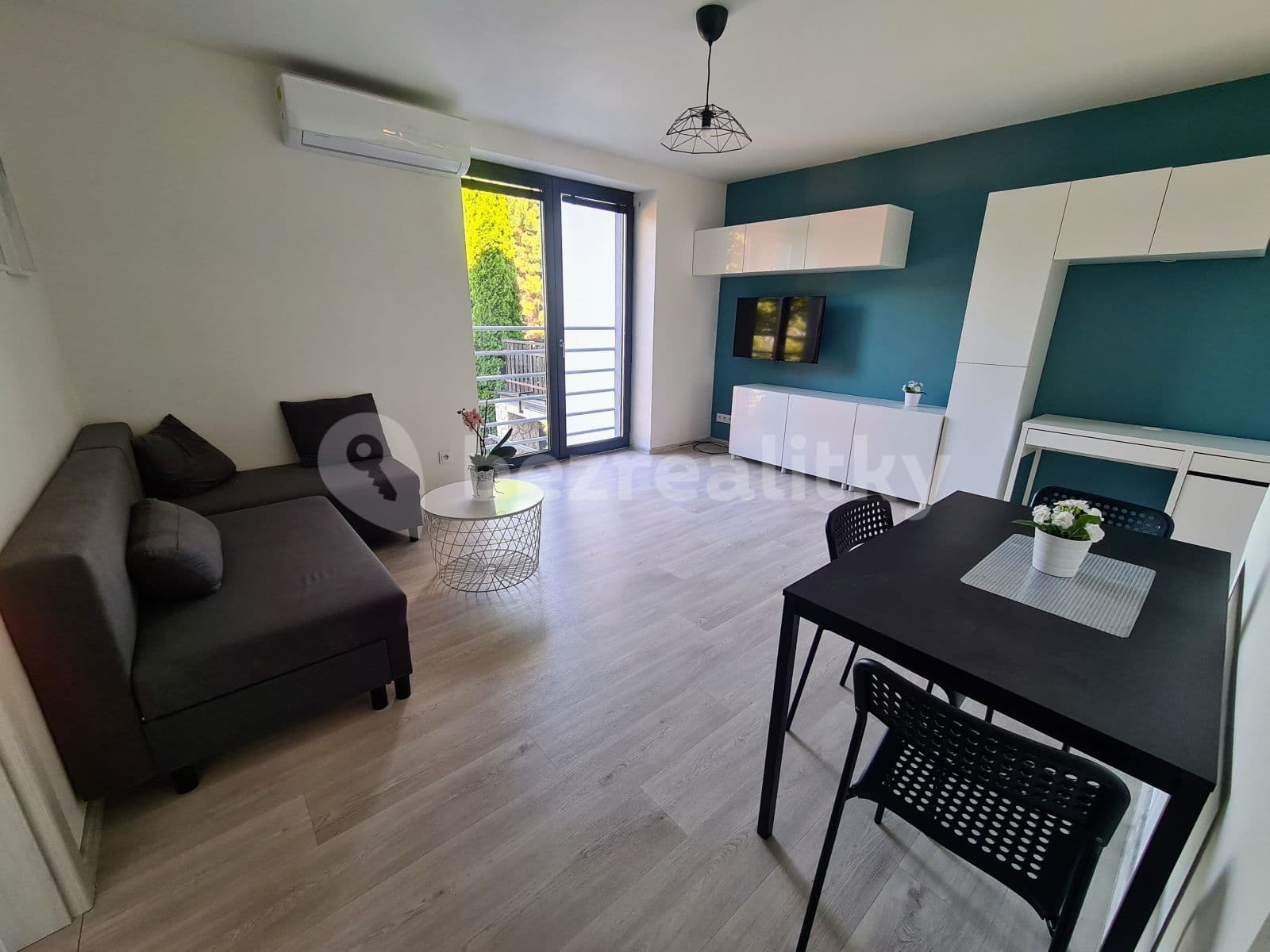 Pronájem bytu 2+kk 50 m², Holzova, Brno, Jihomoravský kraj Pronájem bytu 2+kk 50 m², Holzova, Brno, Jihomoravský kraj