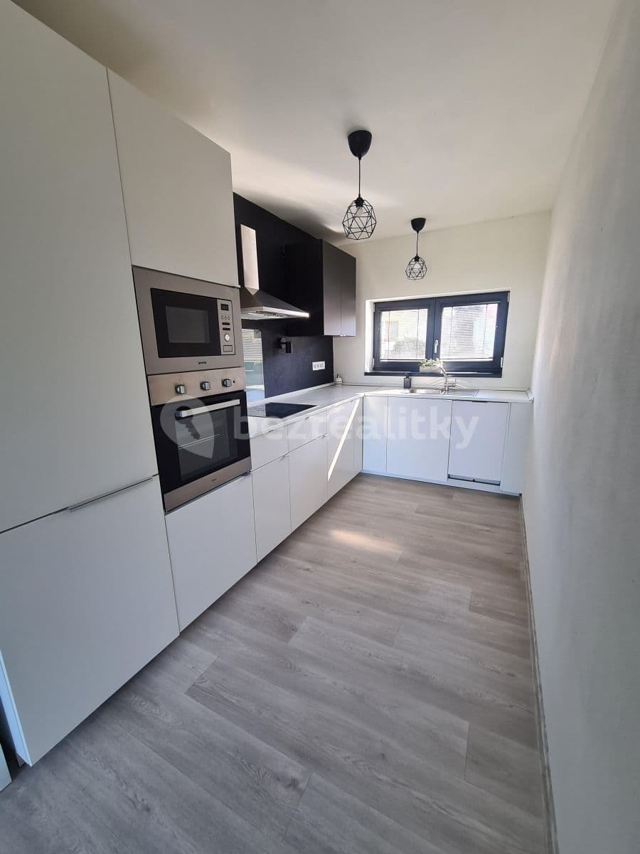 Pronájem bytu 2+kk 50 m², Holzova, Brno, Jihomoravský kraj Pronájem bytu 2+kk 50 m², Holzova, Brno, Jihomoravský kraj