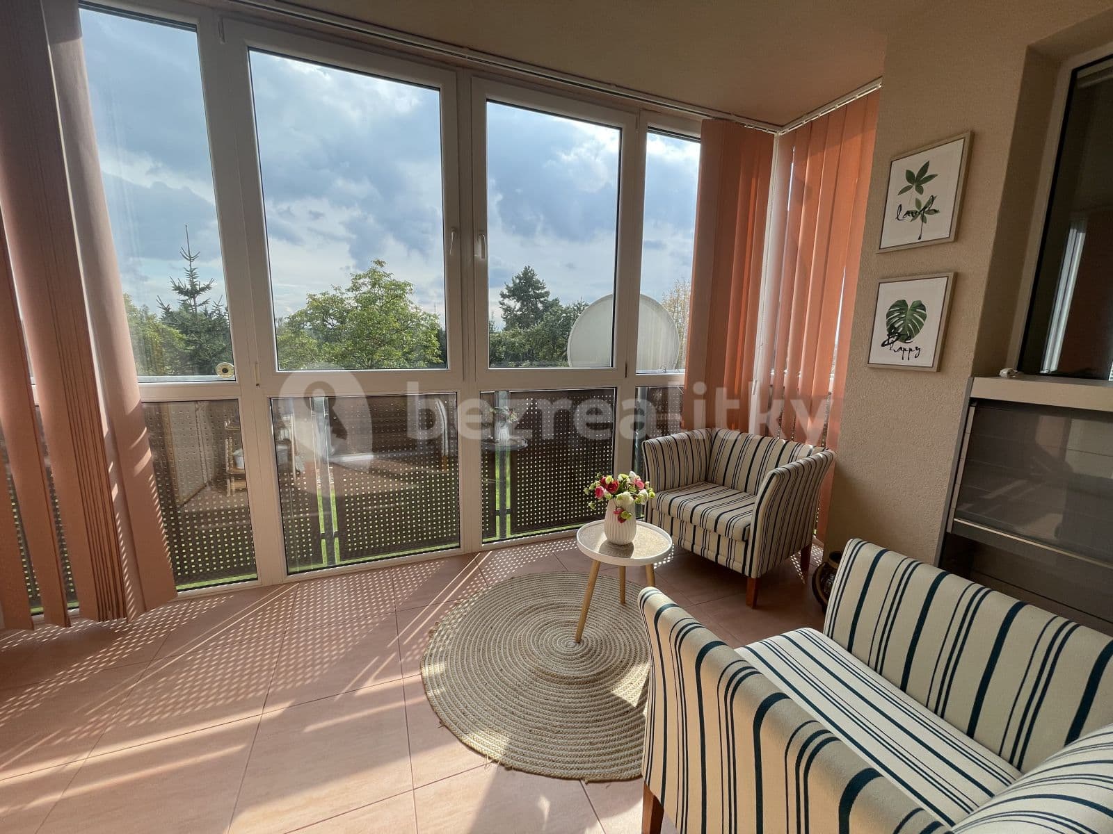 Pronájem bytu 3+1 79 m², V Javorech, Praha, Praha Pronájem bytu 3+1 79 m², V Javorech, Praha, Praha