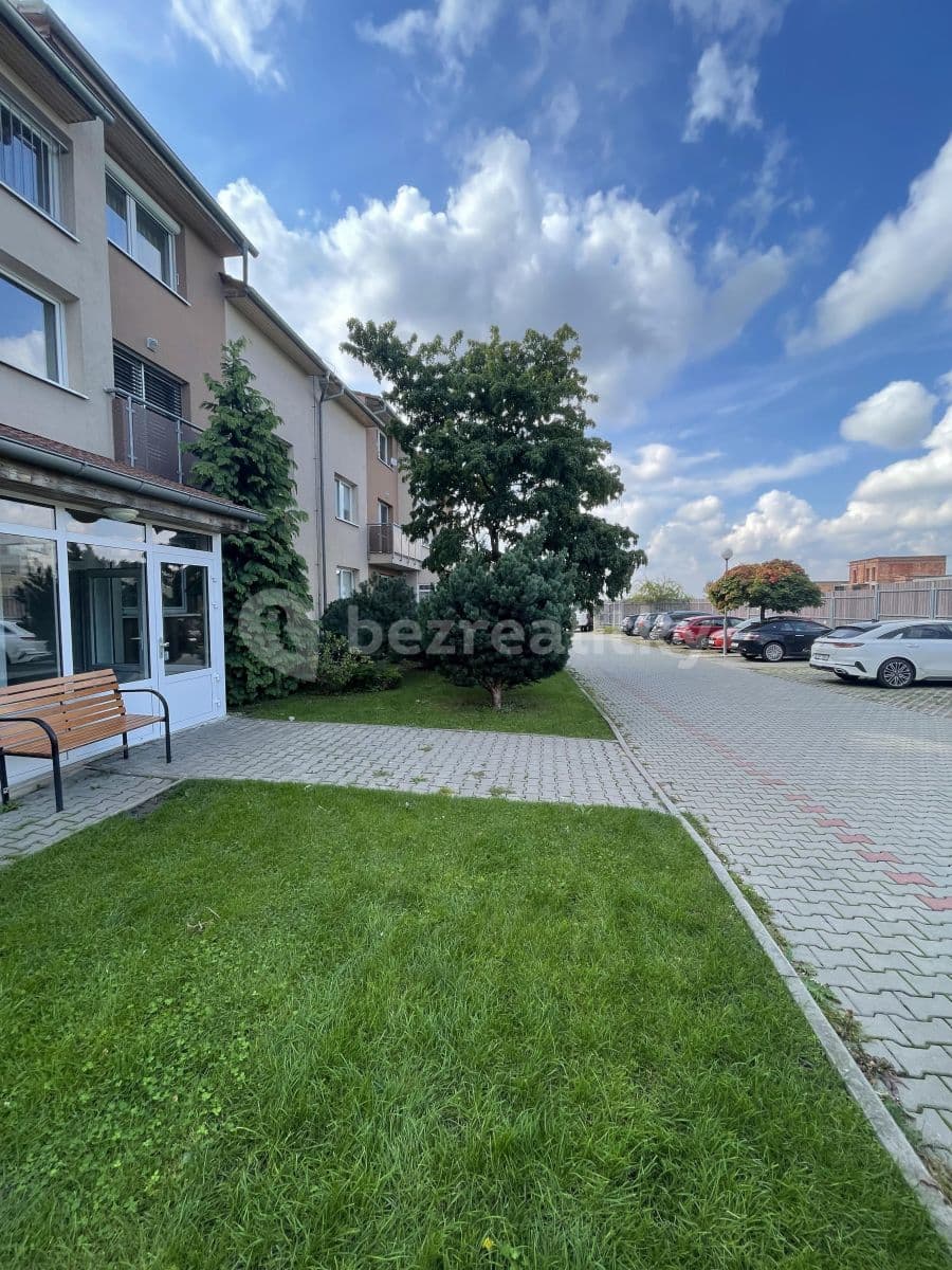 Pronájem bytu 3+1 79 m², V Javorech, Praha, Praha Pronájem bytu 3+1 79 m², V Javorech, Praha, Praha