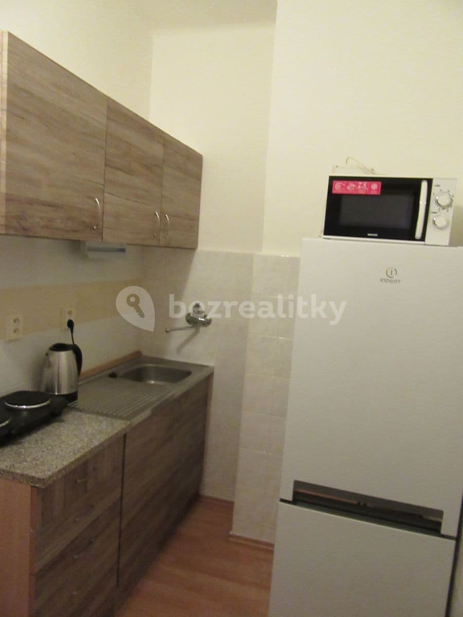 Pronájem bytu 2+kk 35 m², Střelničná, Praha, Praha Pronájem bytu 2+kk 35 m², Střelničná, Praha, Praha
