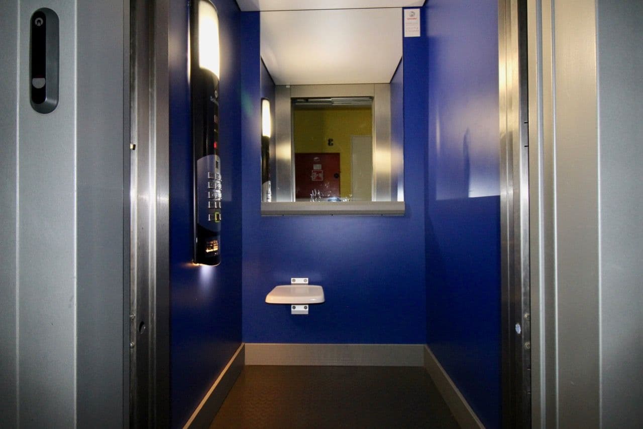 Pronájem bytu 1+kk 44 m², Pod Klamovkou, Praha, Praha Pronájem bytu 1+kk 44 m², Pod Klamovkou, Praha, Praha