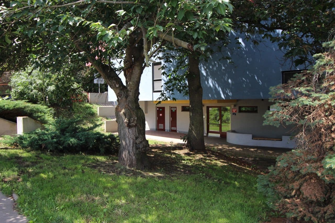 Pronájem bytu 1+kk 44 m², Pod Klamovkou, Praha, Praha Pronájem bytu 1+kk 44 m², Pod Klamovkou, Praha, Praha