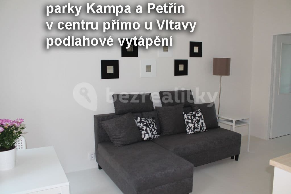 Pronájem bytu 2+kk 42 m², Janáčkovo nábřeží, Praha, Praha Pronájem bytu 2+kk 42 m², Janáčkovo nábřeží, Praha, Praha