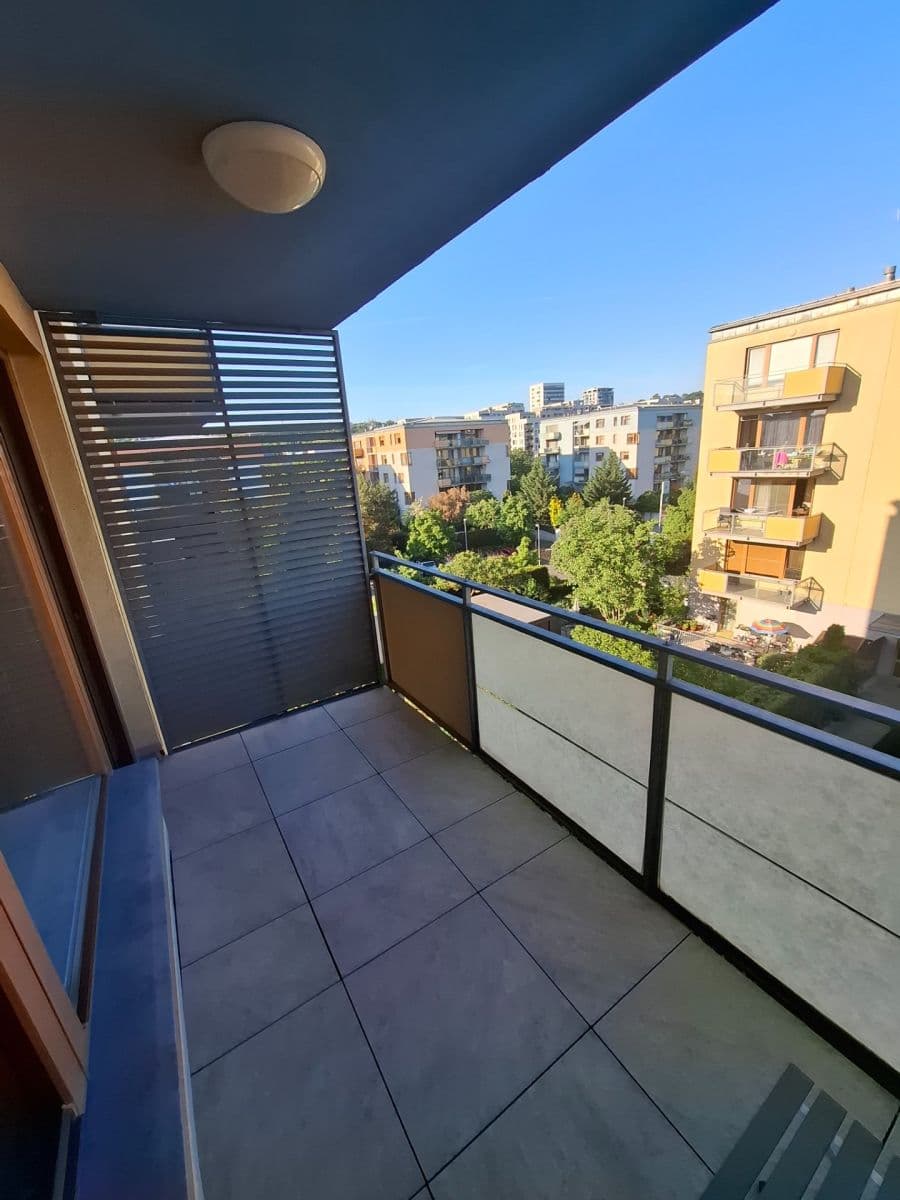 Pronájem bytu 1+kk 34 m², Praha, Praha Pronájem bytu 1+kk 34 m², Praha, Praha