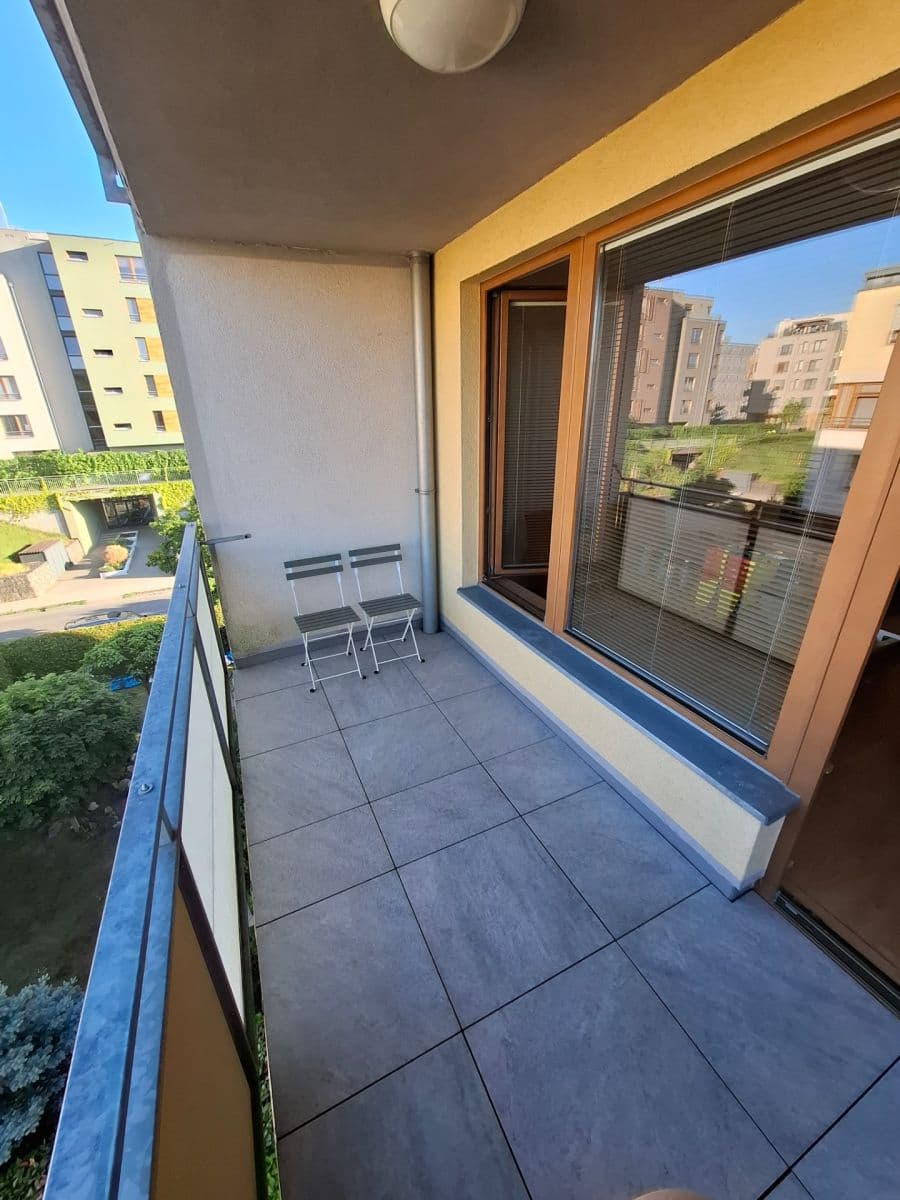 Pronájem bytu 1+kk 34 m², Praha, Praha Pronájem bytu 1+kk 34 m², Praha, Praha