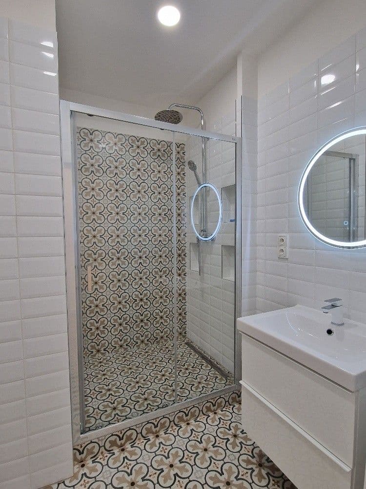 Pronájem bytu 2+kk 50 m², Smolenská, Praha, Praha Pronájem bytu 2+kk 50 m², Smolenská, Praha, Praha