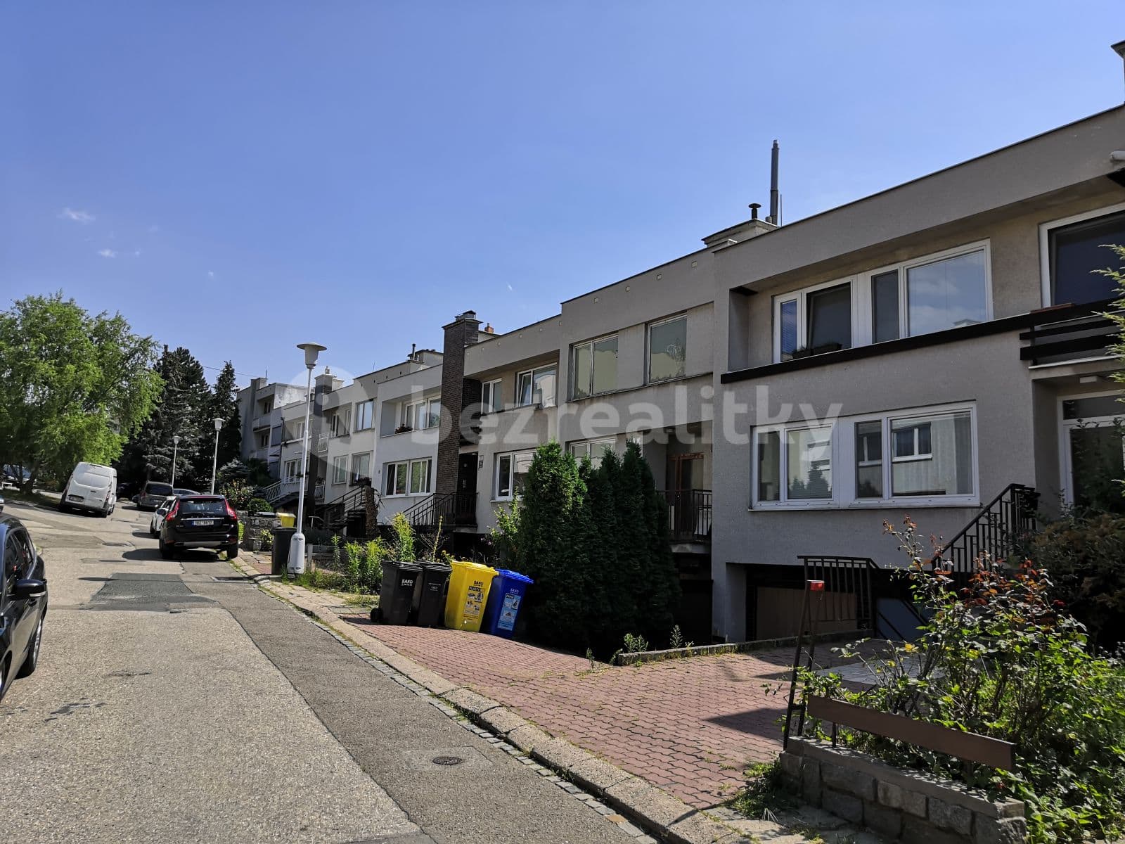 Pronájem bytu 1+kk 19 m², Jeřabinová, Brno, Jihomoravský kraj Pronájem bytu 1+kk 19 m², Jeřabinová, Brno, Jihomoravský kraj