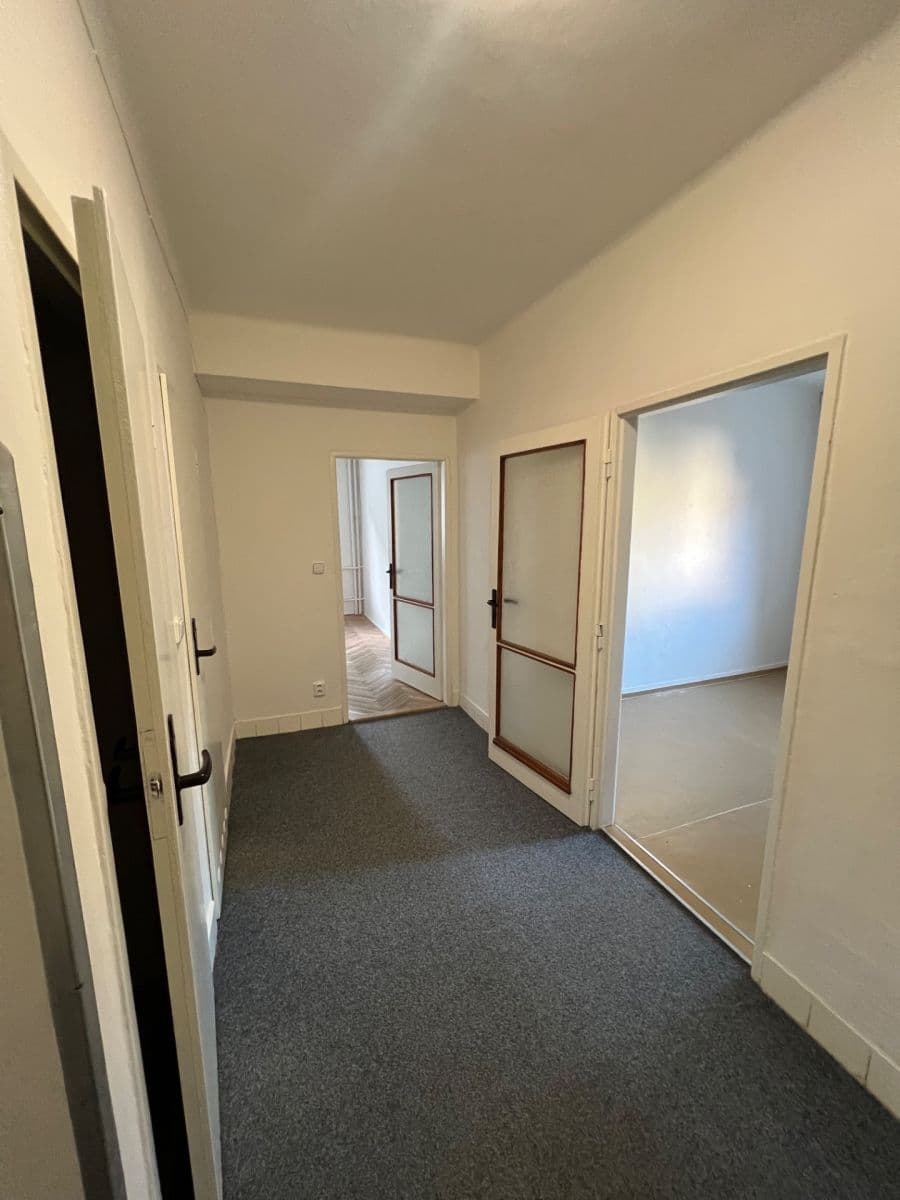 Pronájem bytu 2+1 60 m², Slovanská alej, Plzeň, Plzeňský kraj Pronájem bytu 2+1 60 m², Slovanská alej, Plzeň, Plzeňský kraj