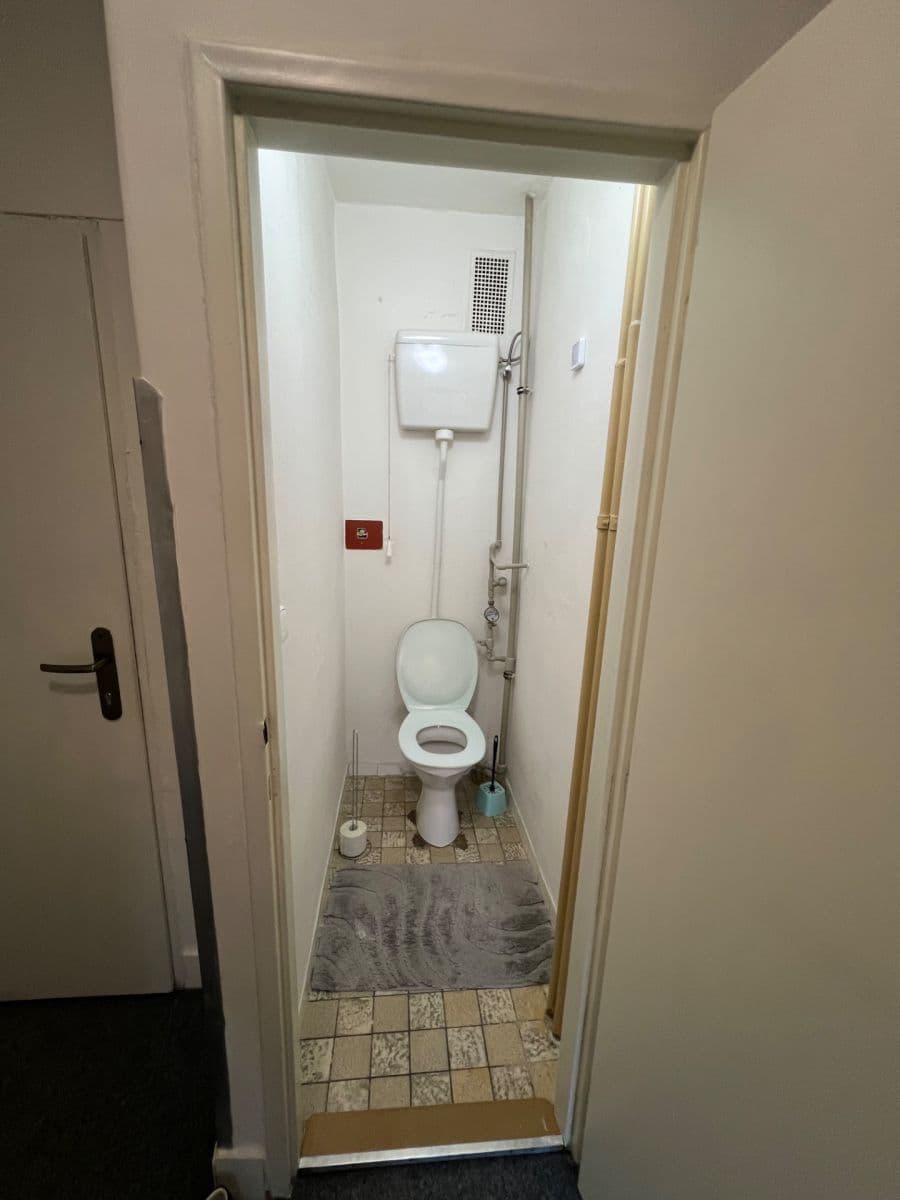 Pronájem bytu 2+1 60 m², Slovanská alej, Plzeň, Plzeňský kraj Pronájem bytu 2+1 60 m², Slovanská alej, Plzeň, Plzeňský kraj