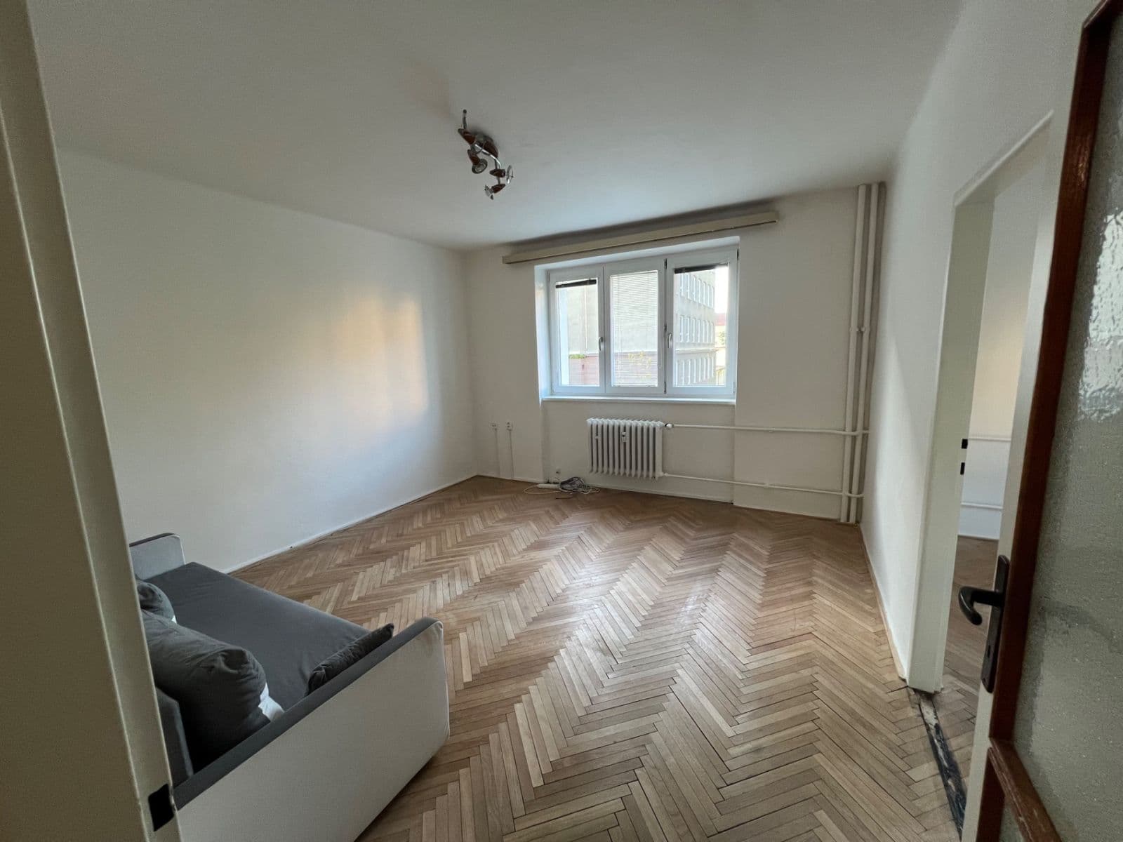 Pronájem bytu 2+1 60 m², Slovanská alej, Plzeň, Plzeňský kraj Pronájem bytu 2+1 60 m², Slovanská alej, Plzeň, Plzeňský kraj