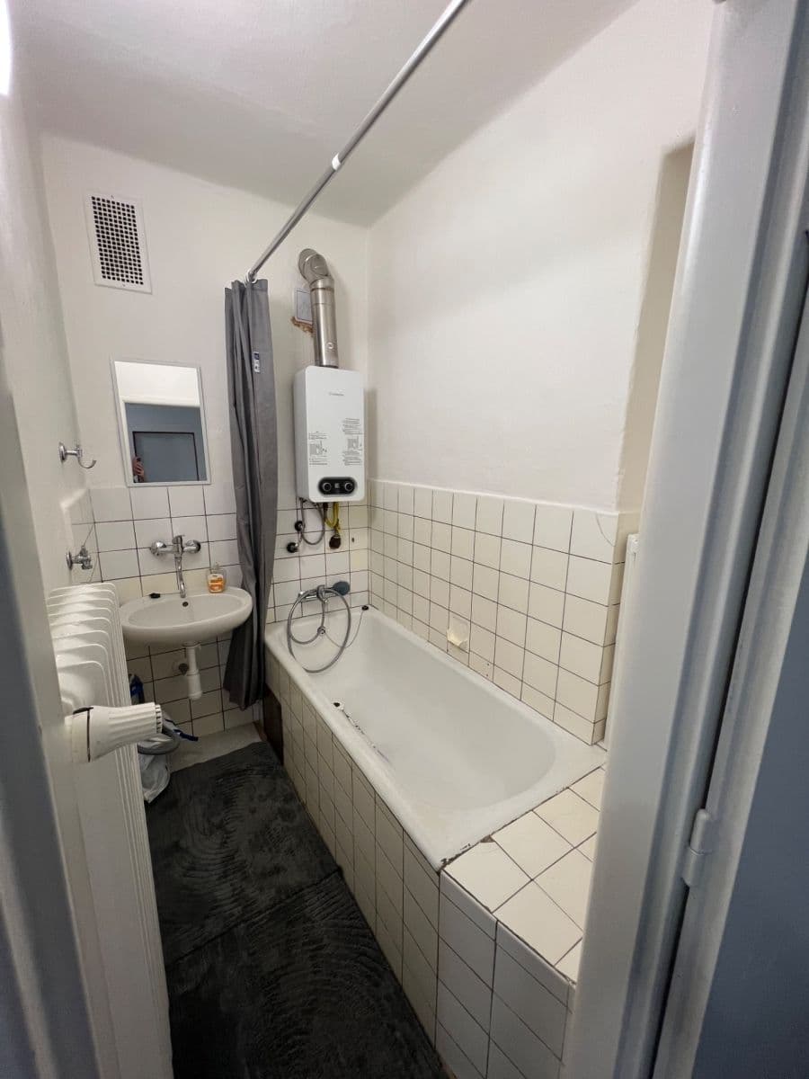 Pronájem bytu 2+1 60 m², Slovanská alej, Plzeň, Plzeňský kraj Pronájem bytu 2+1 60 m², Slovanská alej, Plzeň, Plzeňský kraj