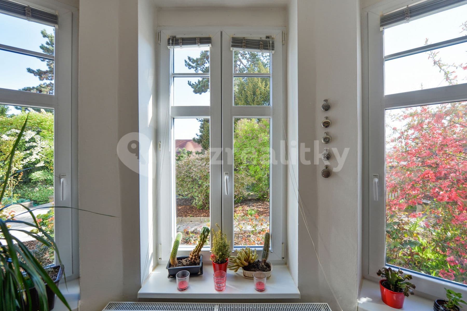 Pronájem bytu 2+1 48 m², Nad Kazankou, Praha, Praha Pronájem bytu 2+1 48 m², Nad Kazankou, Praha, Praha