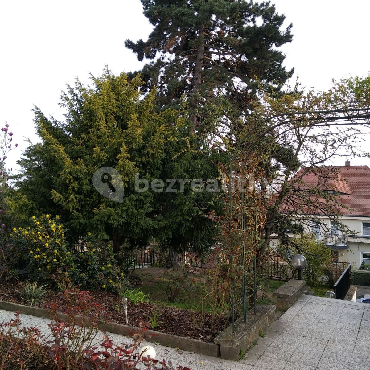 Pronájem bytu 2+1 48 m², Nad Kazankou, Praha, Praha Pronájem bytu 2+1 48 m², Nad Kazankou, Praha, Praha