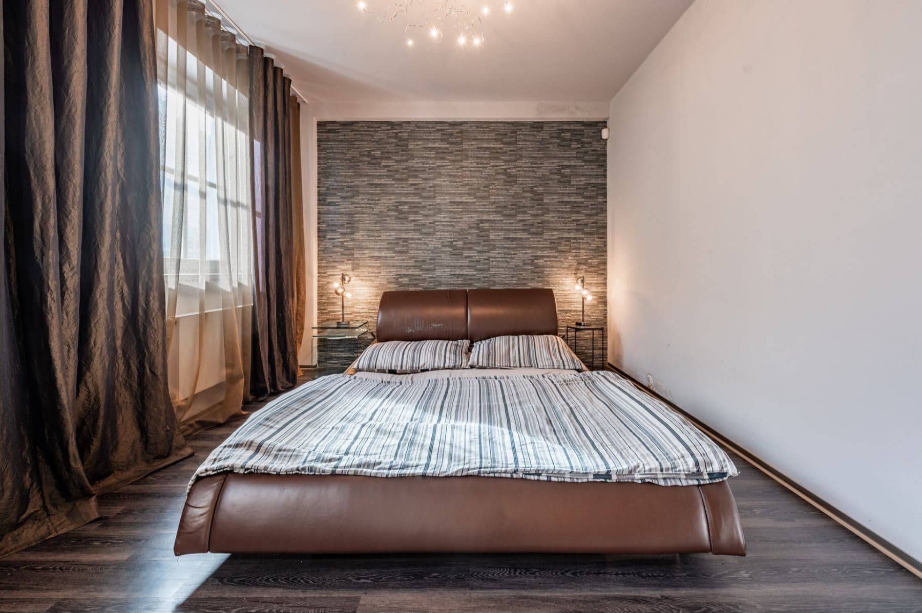 Prodej bytu 6+kk 420 m², Růžová, Valtice, Jihomoravský kraj Prodej bytu 6+kk 420 m², Růžová, Valtice, Jihomoravský kraj