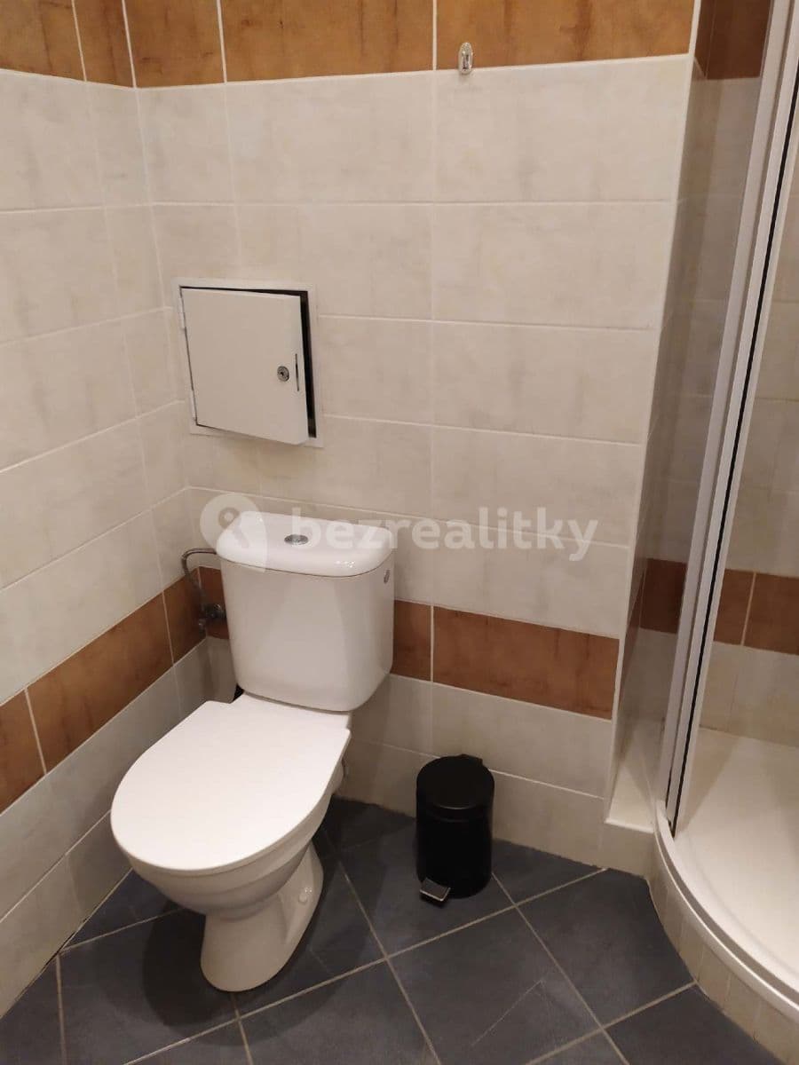 Pronájem bytu 2+kk 30 m², Havlíčkova, Jihlava, Kraj Vysočina Pronájem bytu 2+kk 30 m², Havlíčkova, Jihlava, Kraj Vysočina
