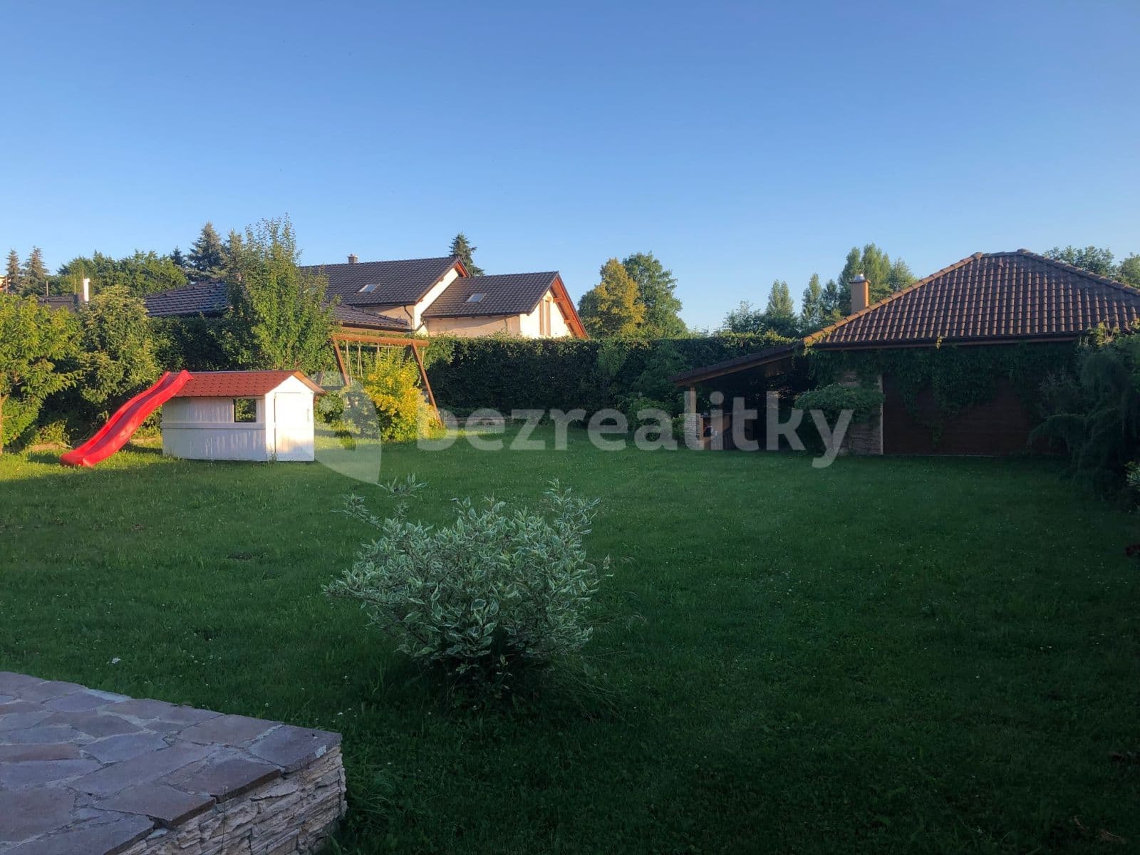 Pronájem domu 120 m², pozemek 700 m², U Lesa, Vlašim, Středočeský kraj Pronájem domu 120 m², pozemek 700 m², U Lesa, Vlašim, Středočeský kraj