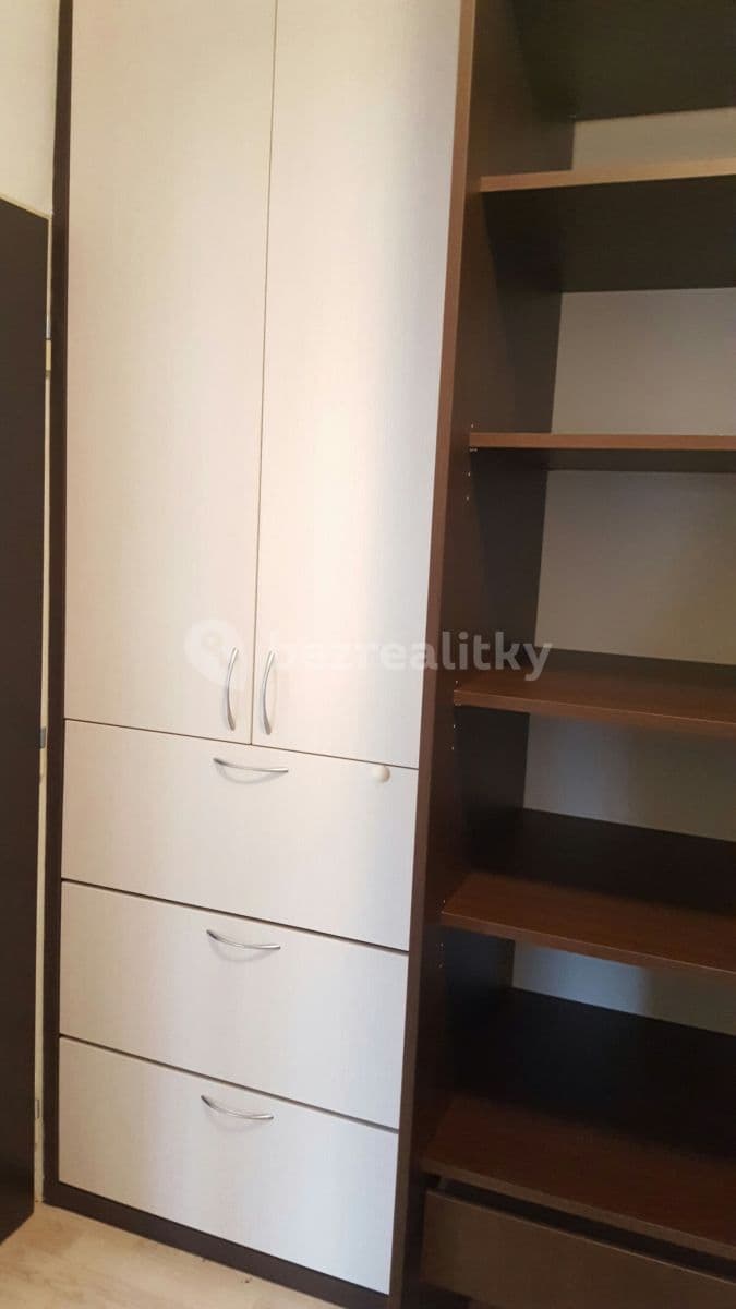 Pronájem bytu 2+kk 45 m², Opuková, Praha, Praha Pronájem bytu 2+kk 45 m², Opuková, Praha, Praha