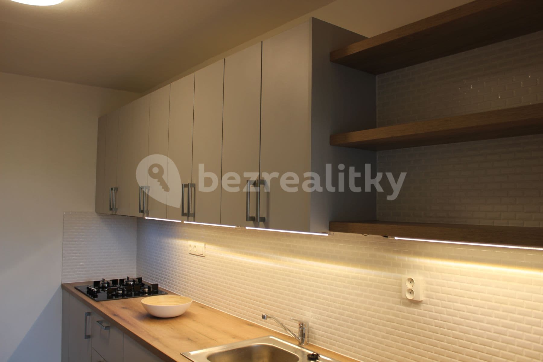 Pronájem bytu 3+kk 67 m², Jeřábkova, Praha, Praha Pronájem bytu 3+kk 67 m², Jeřábkova, Praha, Praha