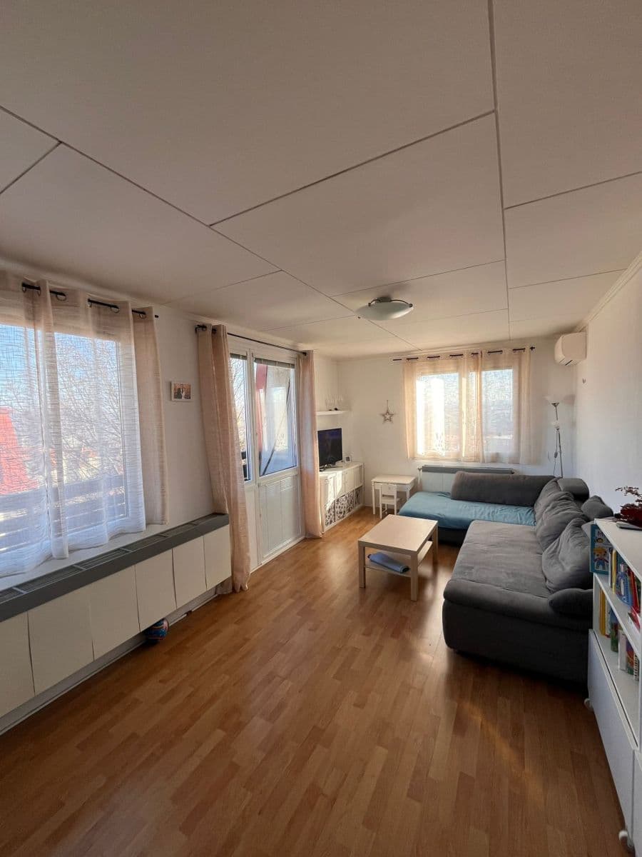 Pronájem bytu 3+1 72 m², Praha, Praha Pronájem bytu 3+1 72 m², Praha, Praha