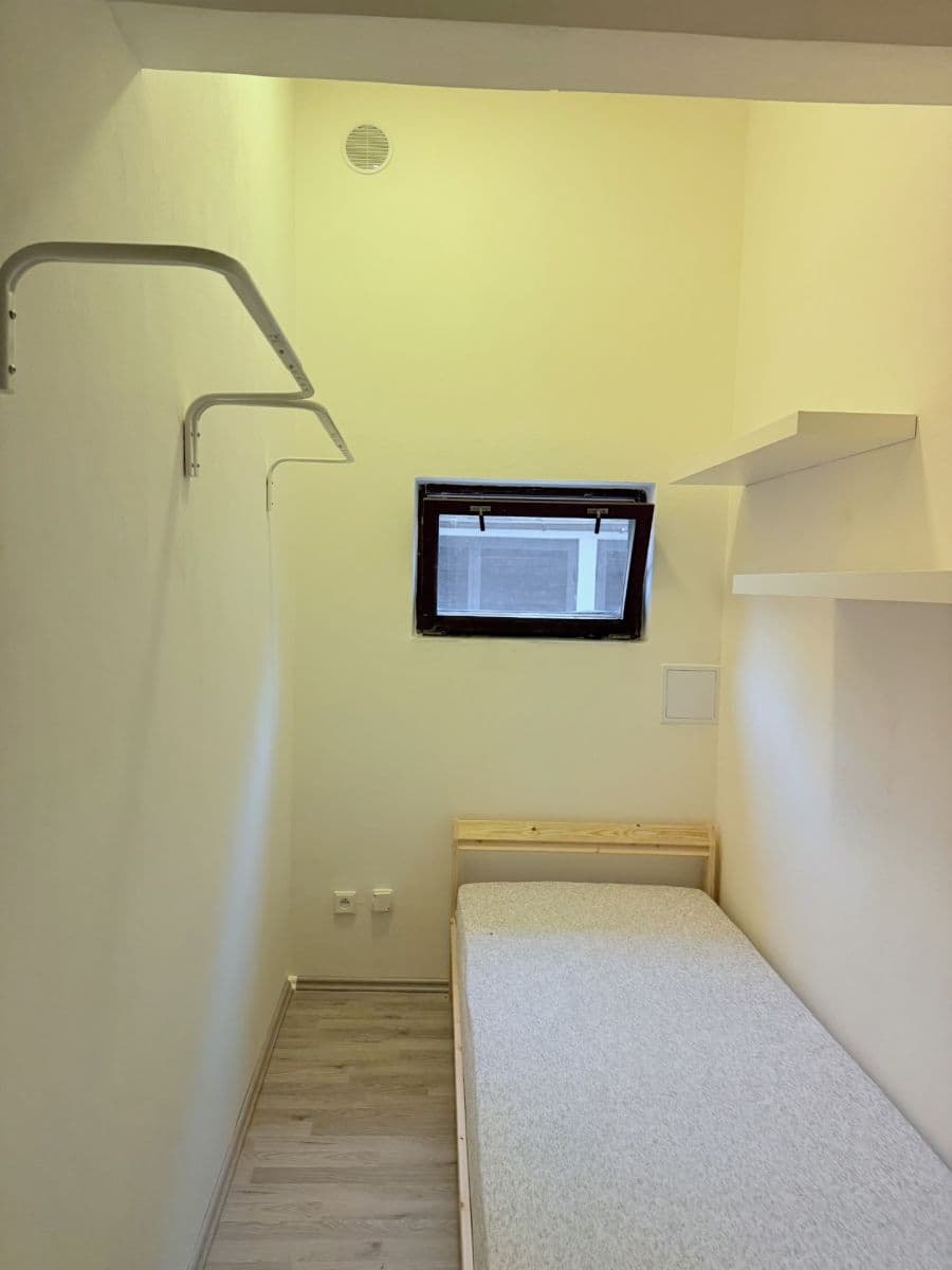 Pronájem bytu Garsoniéra 10 m², Davídkova, Praha, Praha Pronájem bytu Garsoniéra 10 m², Davídkova, Praha, Praha