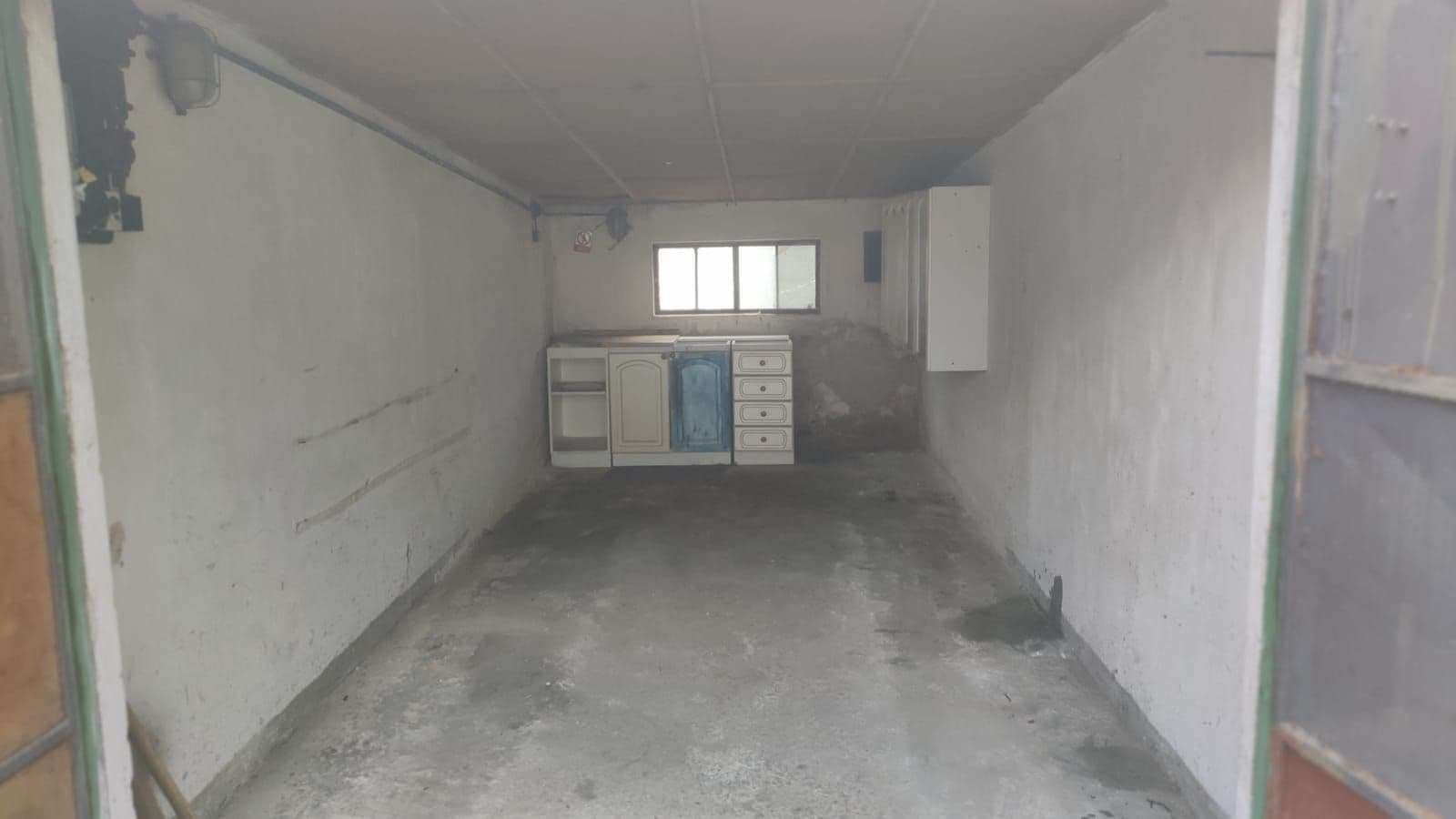 Pronájem garáže 19 m², Dukelských hrdinů, Kolín, Středočeský kraj Pronájem garáže 19 m², Dukelských hrdinů, Kolín, Středočeský kraj