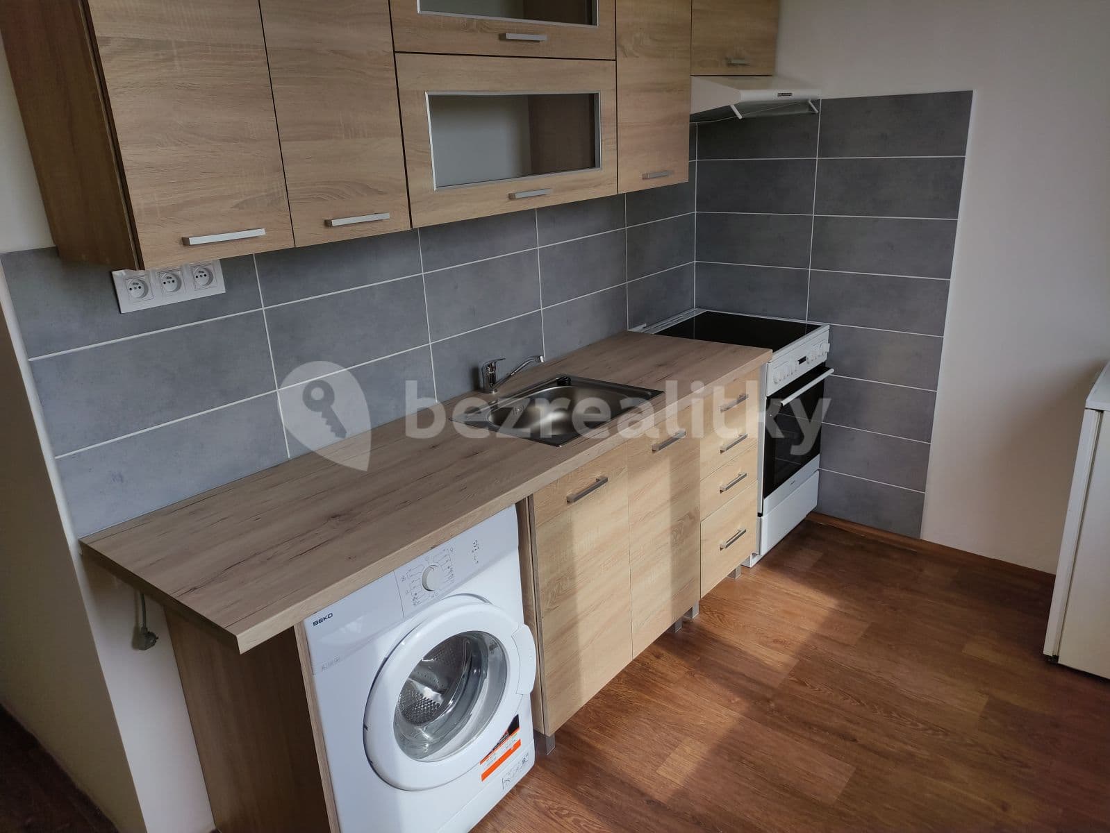 Pronájem bytu 2+1 55 m², Vítězslava Nezvala, Most, Ústecký kraj Pronájem bytu 2+1 55 m², Vítězslava Nezvala, Most, Ústecký kraj