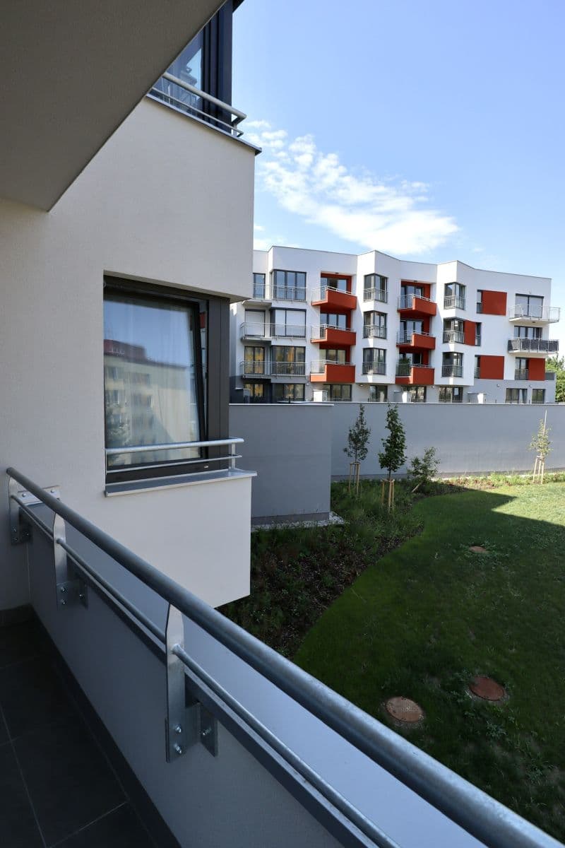 Pronájem bytu 3+kk 85 m², Švehlova, Praha, Praha Pronájem bytu 3+kk 85 m², Švehlova, Praha, Praha