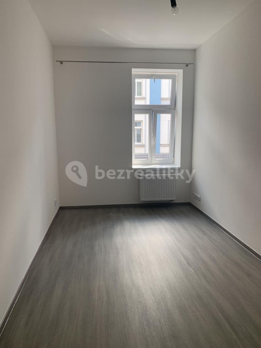 Pronájem bytu 2+1 55 m², Barrandova, Plzeň, Plzeňský kraj Pronájem bytu 2+1 55 m², Barrandova, Plzeň, Plzeňský kraj