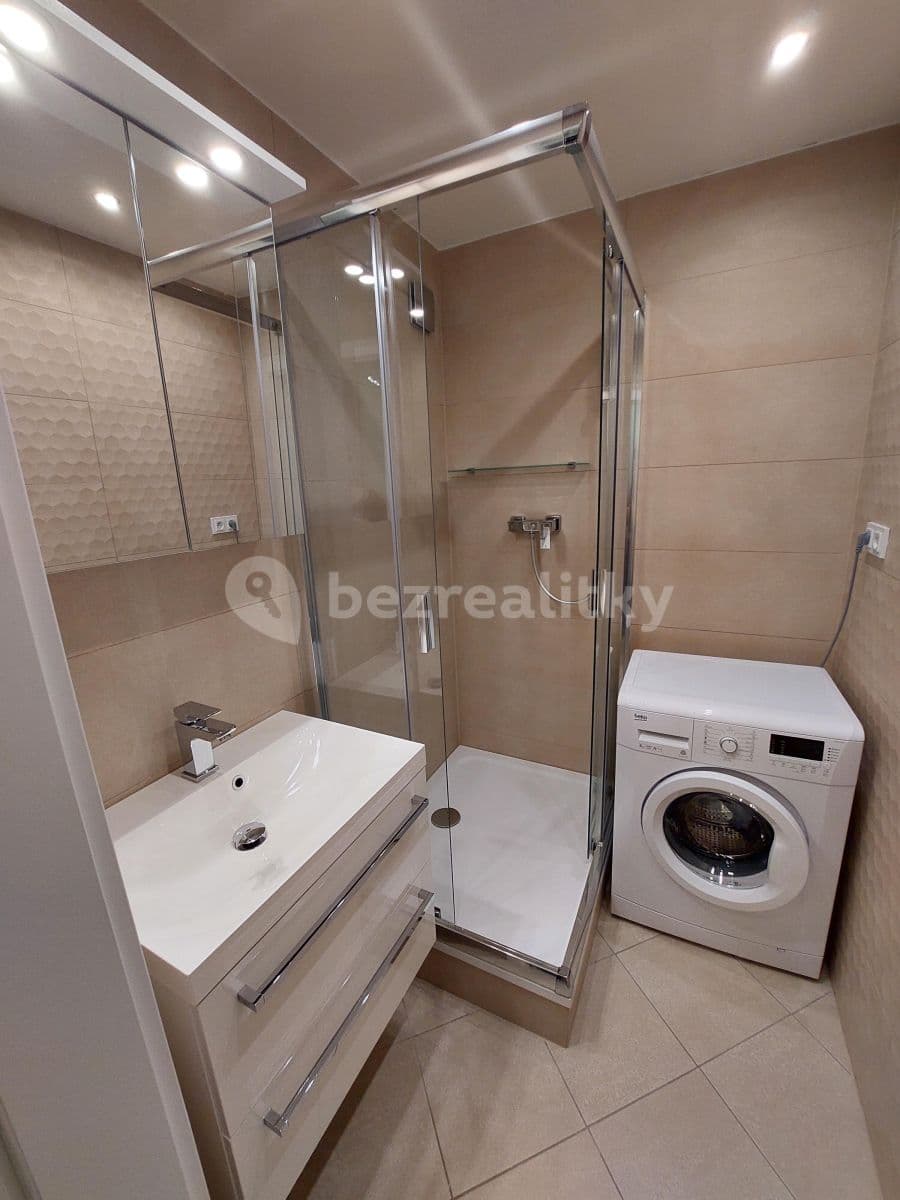 Pronájem bytu 2+kk 44 m², Zvoncovitá, Praha, Praha Pronájem bytu 2+kk 44 m², Zvoncovitá, Praha, Praha