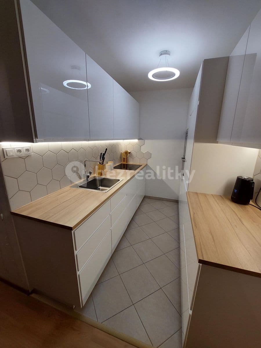 Pronájem bytu 2+kk 44 m², Zvoncovitá, Praha, Praha Pronájem bytu 2+kk 44 m², Zvoncovitá, Praha, Praha