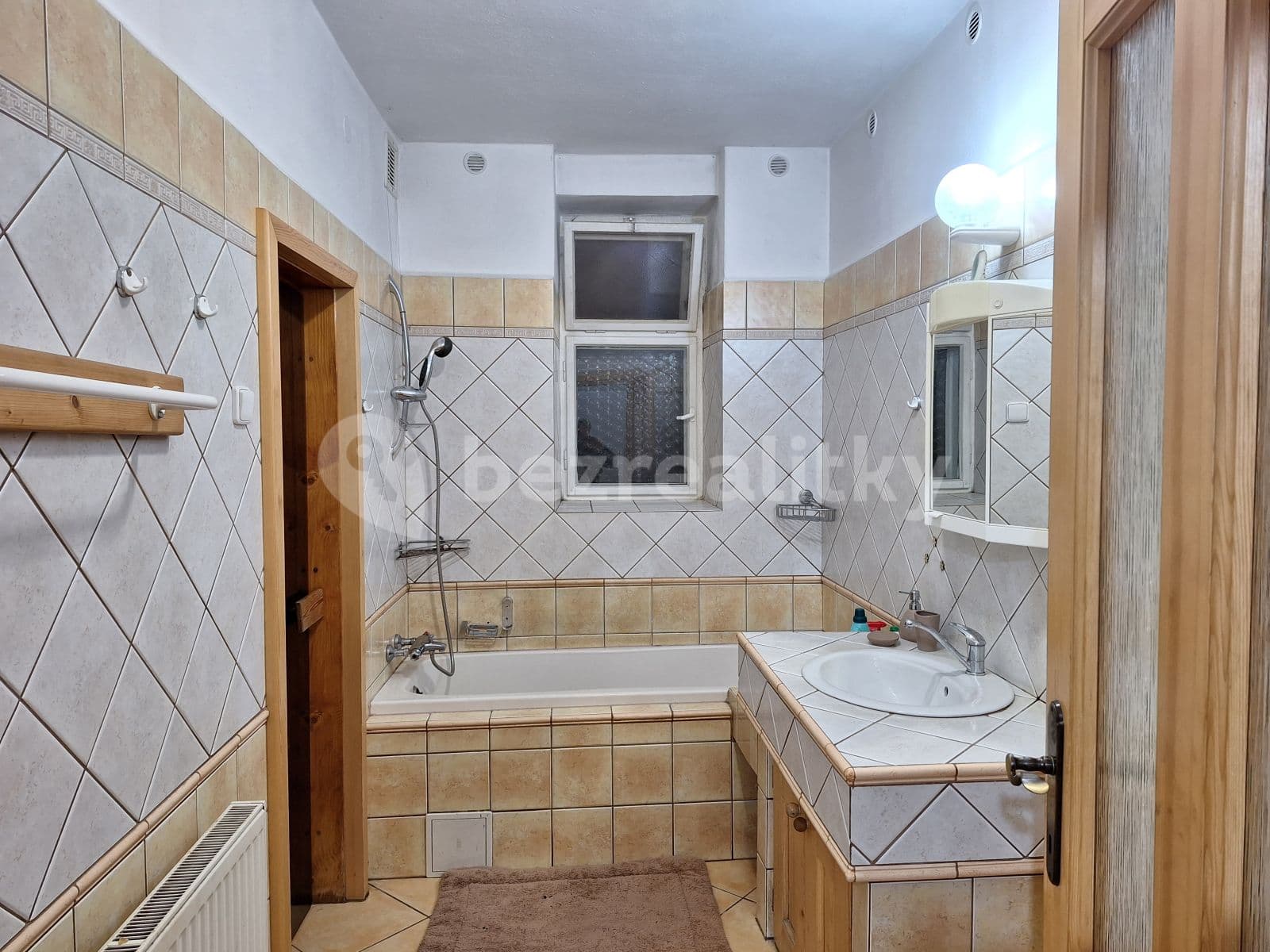 Pronájem bytu 2+1 55 m², Střížovice, Jihočeský kraj Pronájem bytu 2+1 55 m², Střížovice, Jihočeský kraj