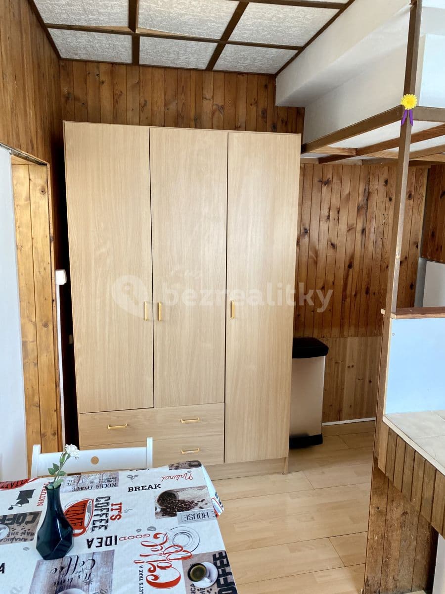 Pronájem bytu 2+1 35 m², Buštěhradská, Praha, Praha Pronájem bytu 2+1 35 m², Buštěhradská, Praha, Praha