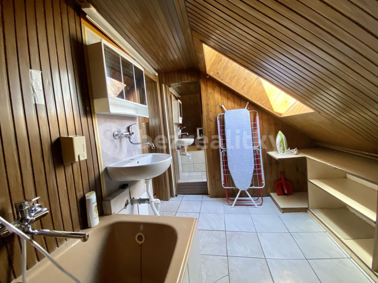 Pronájem bytu 2+1 35 m², Buštěhradská, Praha, Praha Pronájem bytu 2+1 35 m², Buštěhradská, Praha, Praha