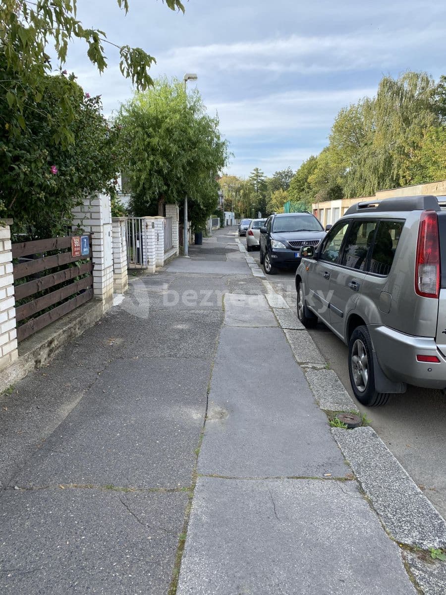 Pronájem bytu 2+1 35 m², Buštěhradská, Praha, Praha Pronájem bytu 2+1 35 m², Buštěhradská, Praha, Praha