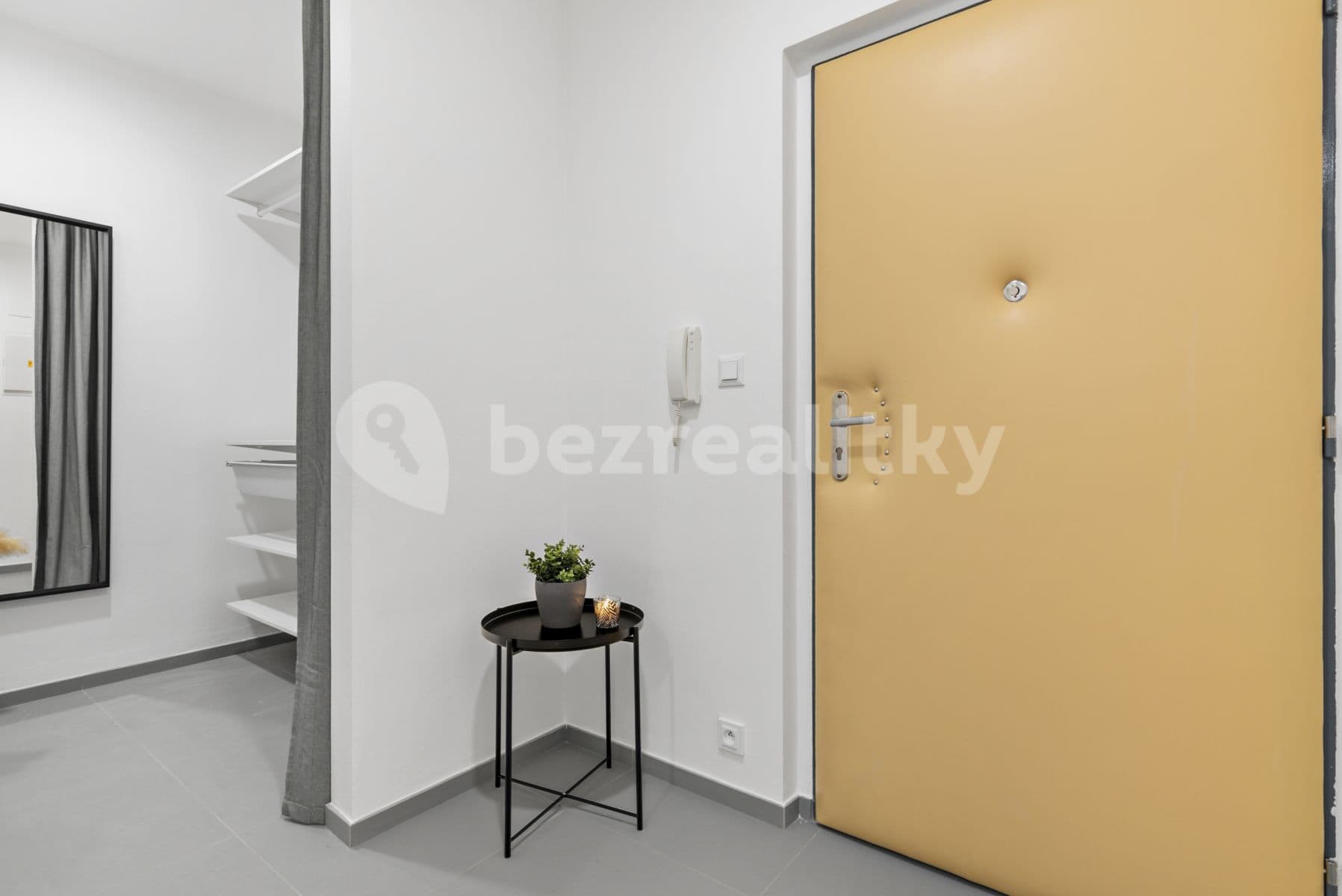 Pronájem bytu 2+kk 43 m², Jeřabinová, Praha, Praha Pronájem bytu 2+kk 43 m², Jeřabinová, Praha, Praha