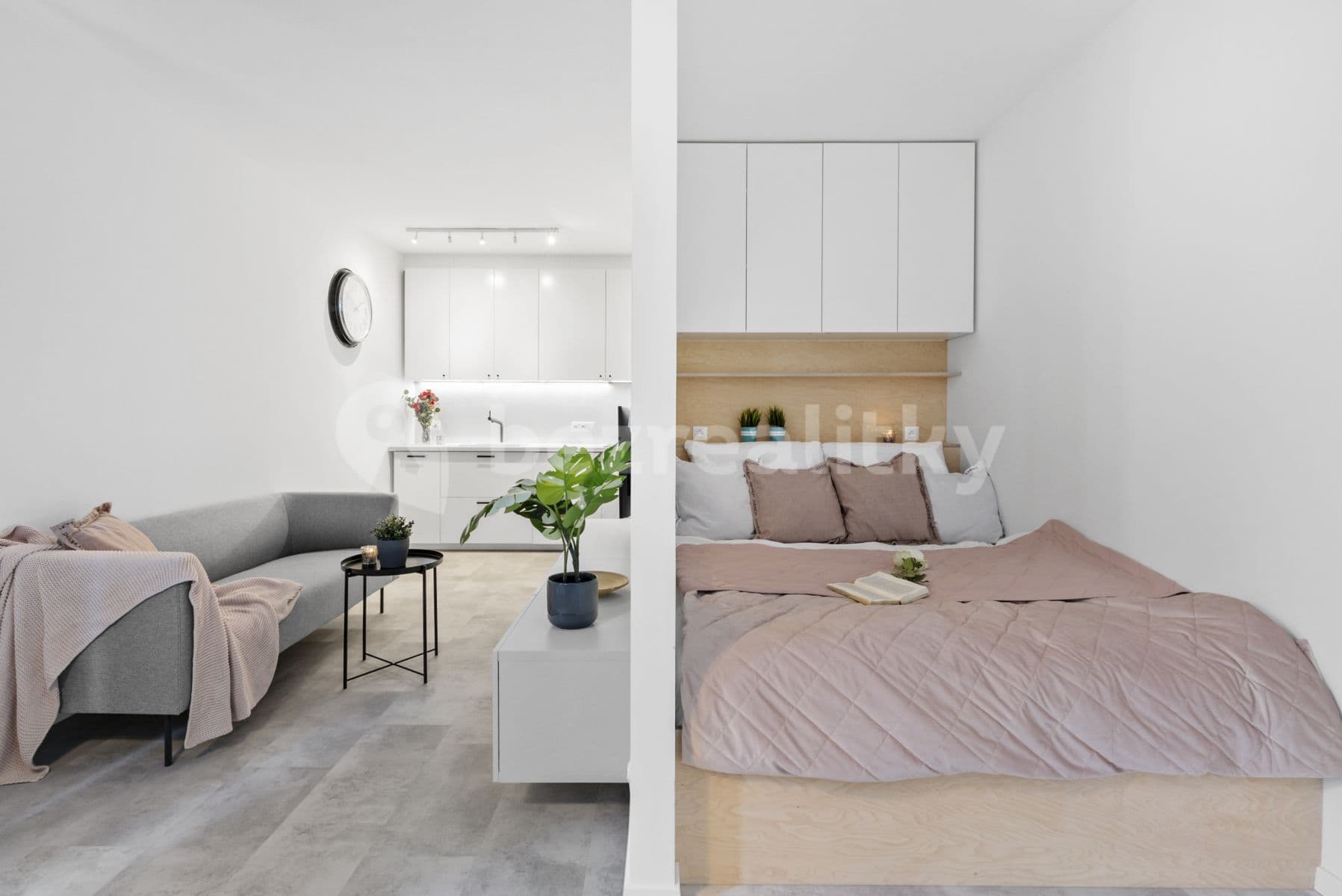 Pronájem bytu 2+kk 43 m², Jeřabinová, Praha, Praha Pronájem bytu 2+kk 43 m², Jeřabinová, Praha, Praha