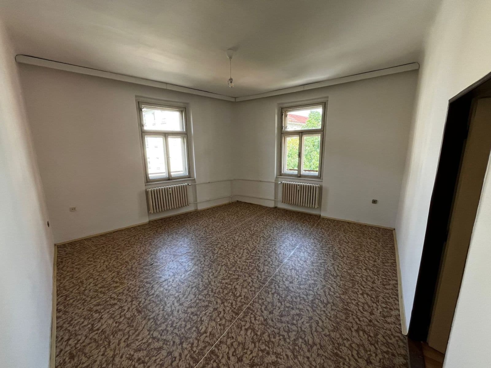 Pronájem bytu 2+1 75 m², Londýnská, Praha, Praha Pronájem bytu 2+1 75 m², Londýnská, Praha, Praha