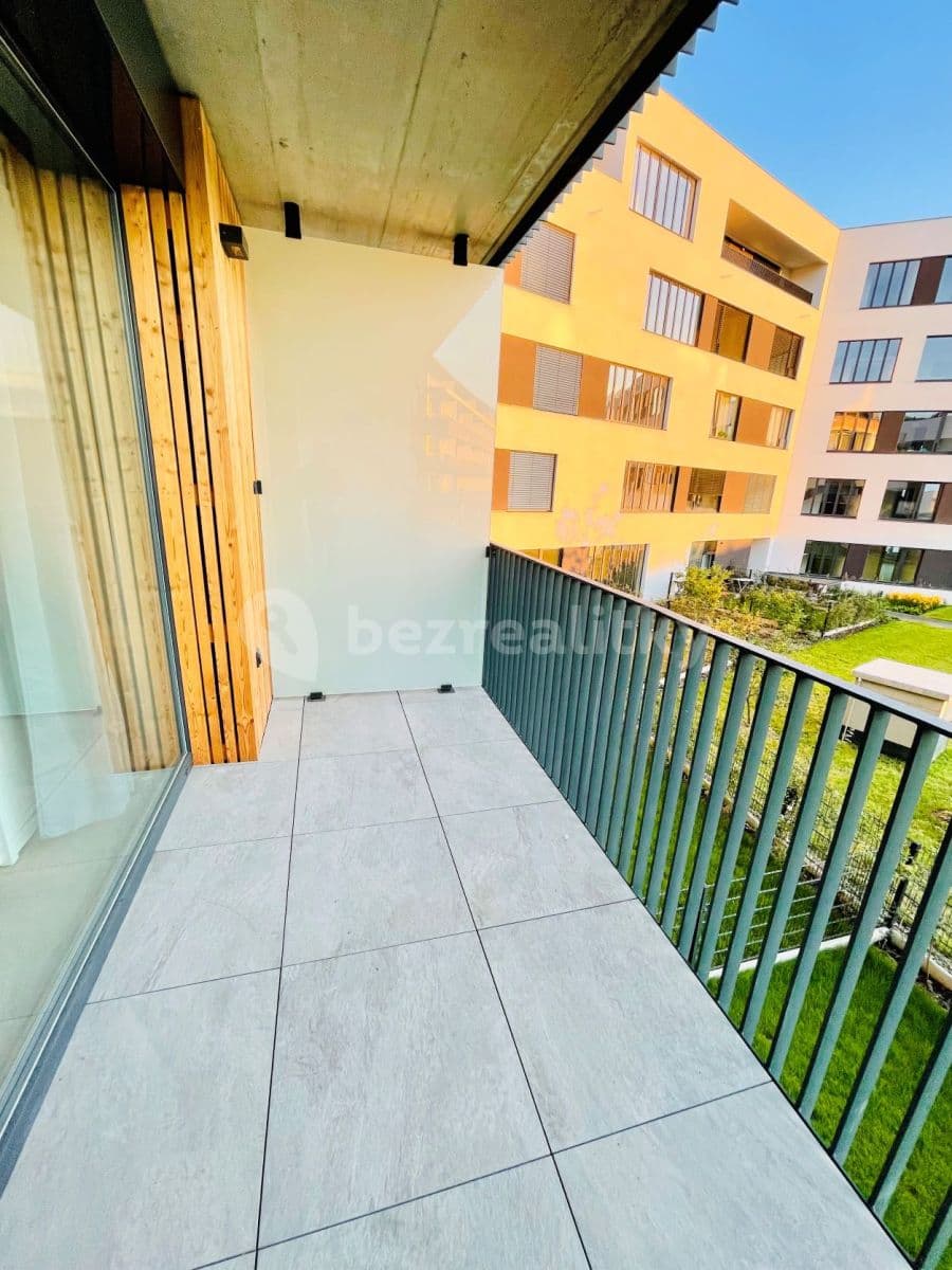 Pronájem bytu 1+kk 32 m², Vrbova, Praha, Praha Pronájem bytu 1+kk 32 m², Vrbova, Praha, Praha