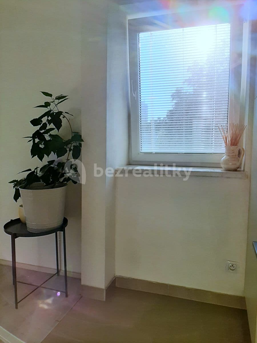 Pronájem bytu 1+kk 40 m², V Hlinkách, Beroun, Středočeský kraj Pronájem bytu 1+kk 40 m², V Hlinkách, Beroun, Středočeský kraj